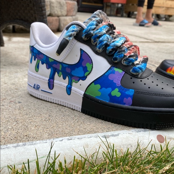 Customized Air Force 1 - Picture 3 of 4
